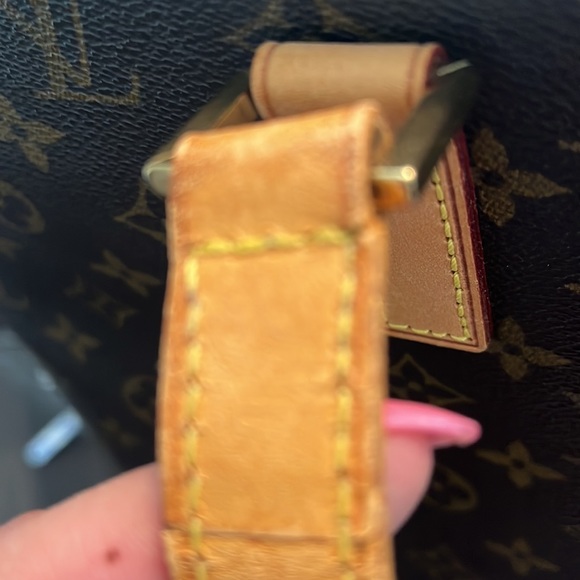 Authentic Luco Monogram tote bag - Picture 7 of 16